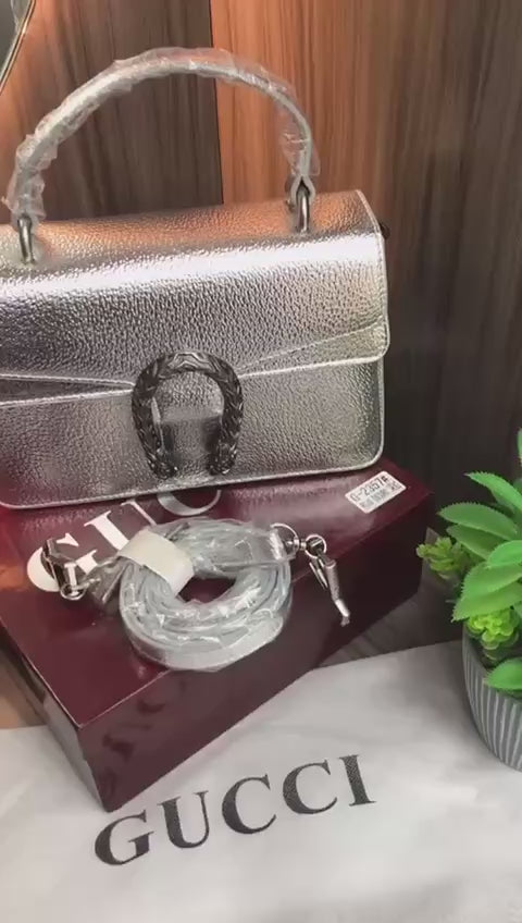 Gucci
with box
🎁🎁🎁
good quality
100 dhs🇦🇪
Zain07
♥️♥️♥️