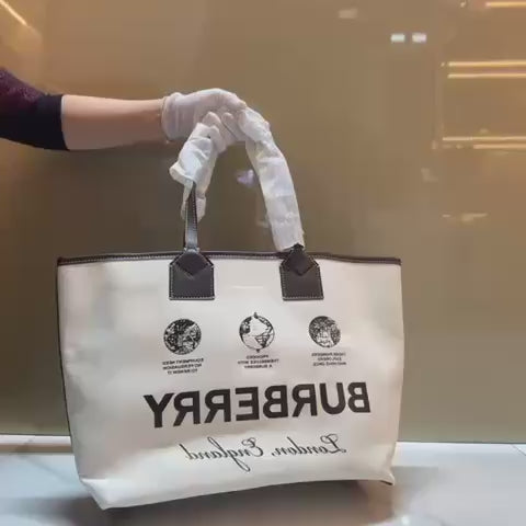 BURBERRY
GOOD QUALITY 
85 dhs🇦🇪
Zain39
♥️♥️♥️