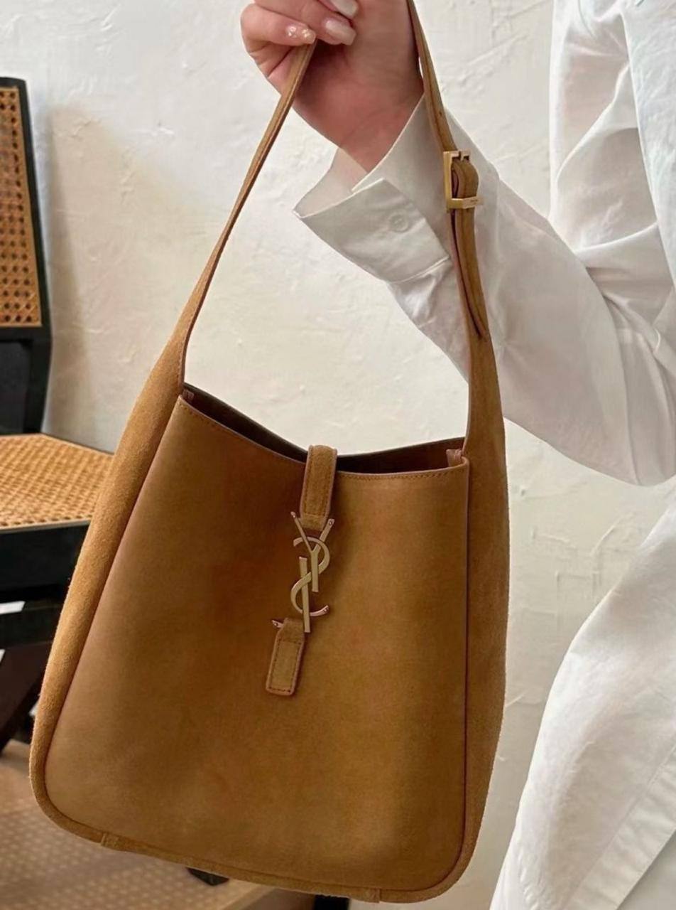 YSL - Master ++++
For Price 👇 WTSP Text Zain 0568585901
Zain142
♥️♥️♥️