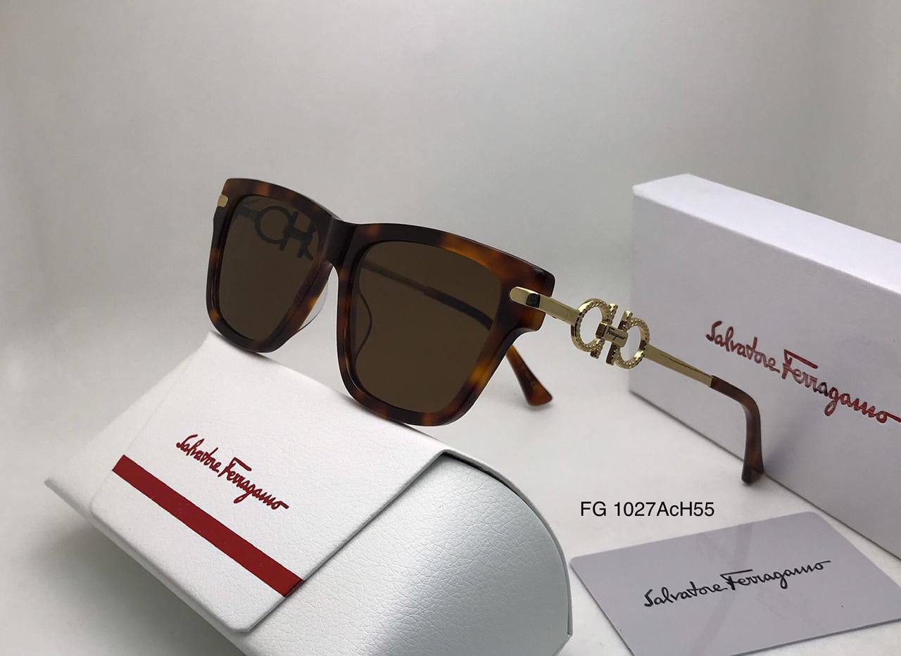 Ladies sunglasses
masters quality
180 dhs👑
Zain126
♥️♥️♥️
