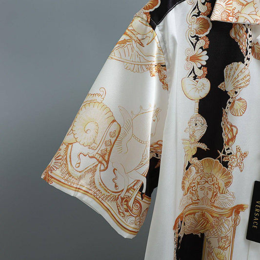 NEW VERSACE
*♕ 𝐒𝐔𝐏𝐄𝐑 𝐌𝐀𝐒𝐓𝐄𝐑 ♕*
SIZE: S,M,L,XL,XXL
450 dhs✅
Zain227
♥️♥️♥️
