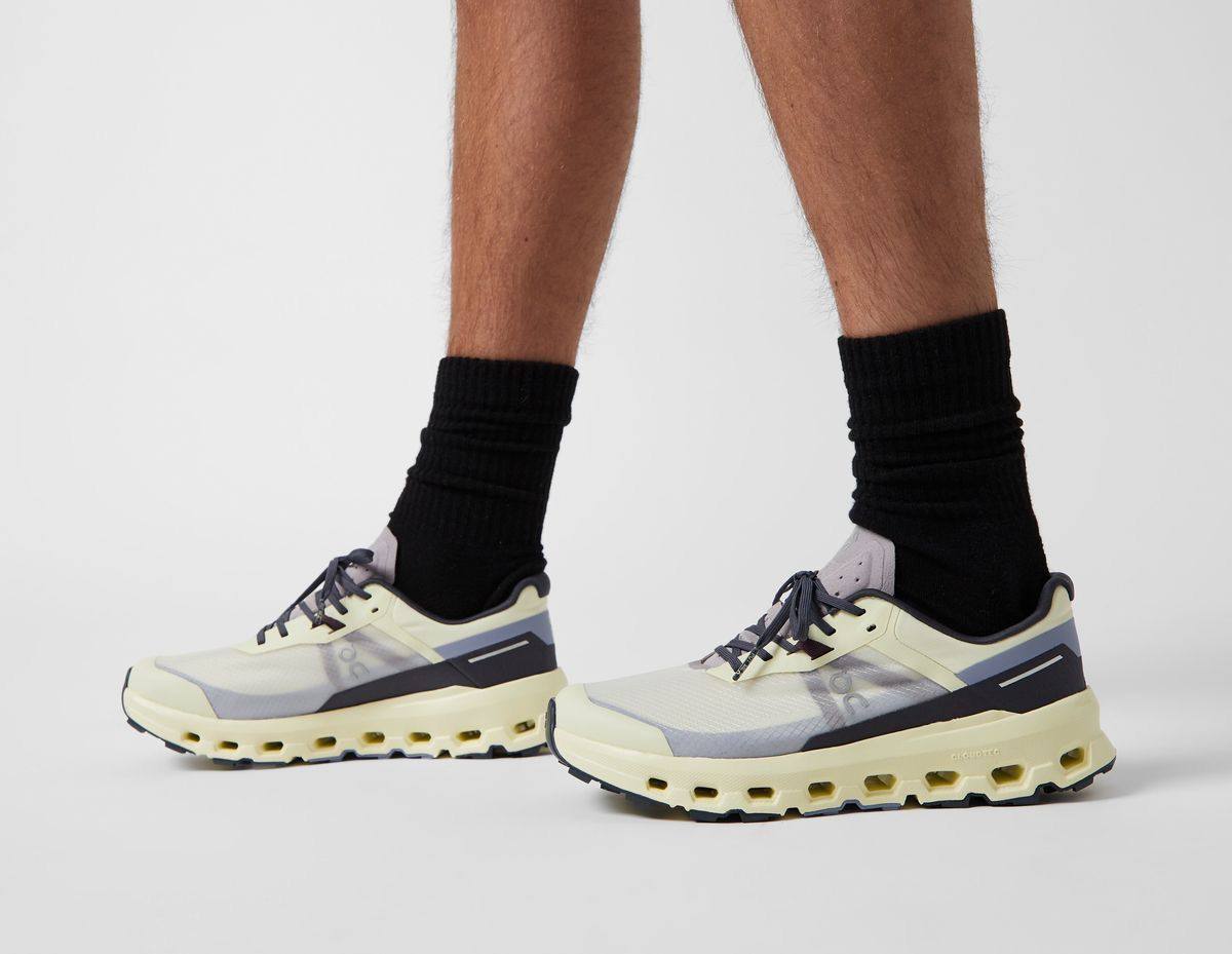 On Running Cloudvista 2 Seedling Mulberry,
Size 36-45 ,
230 dhs✅
Zain18
♥️♥️♥️