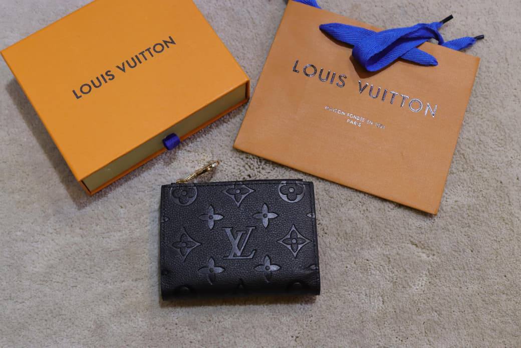 LV Wallet
For Ladies
Master Quality
110 dhs✅
Zain33
♥️♥️♥️