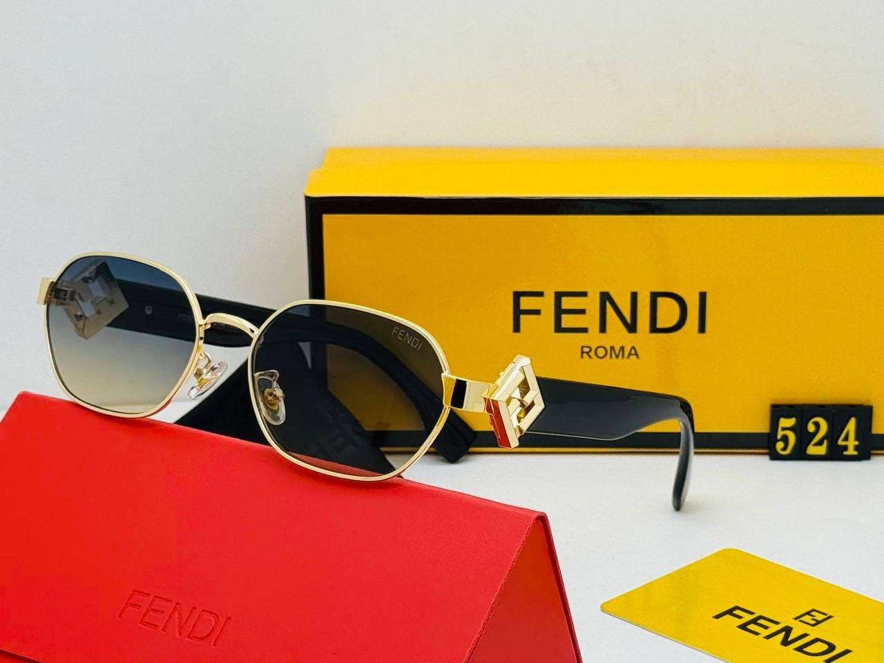 FENDI LADIES
sunglass
35DHS🇦🇪🇦🇪🇦🇪
Zain29
♥️♥️♥️