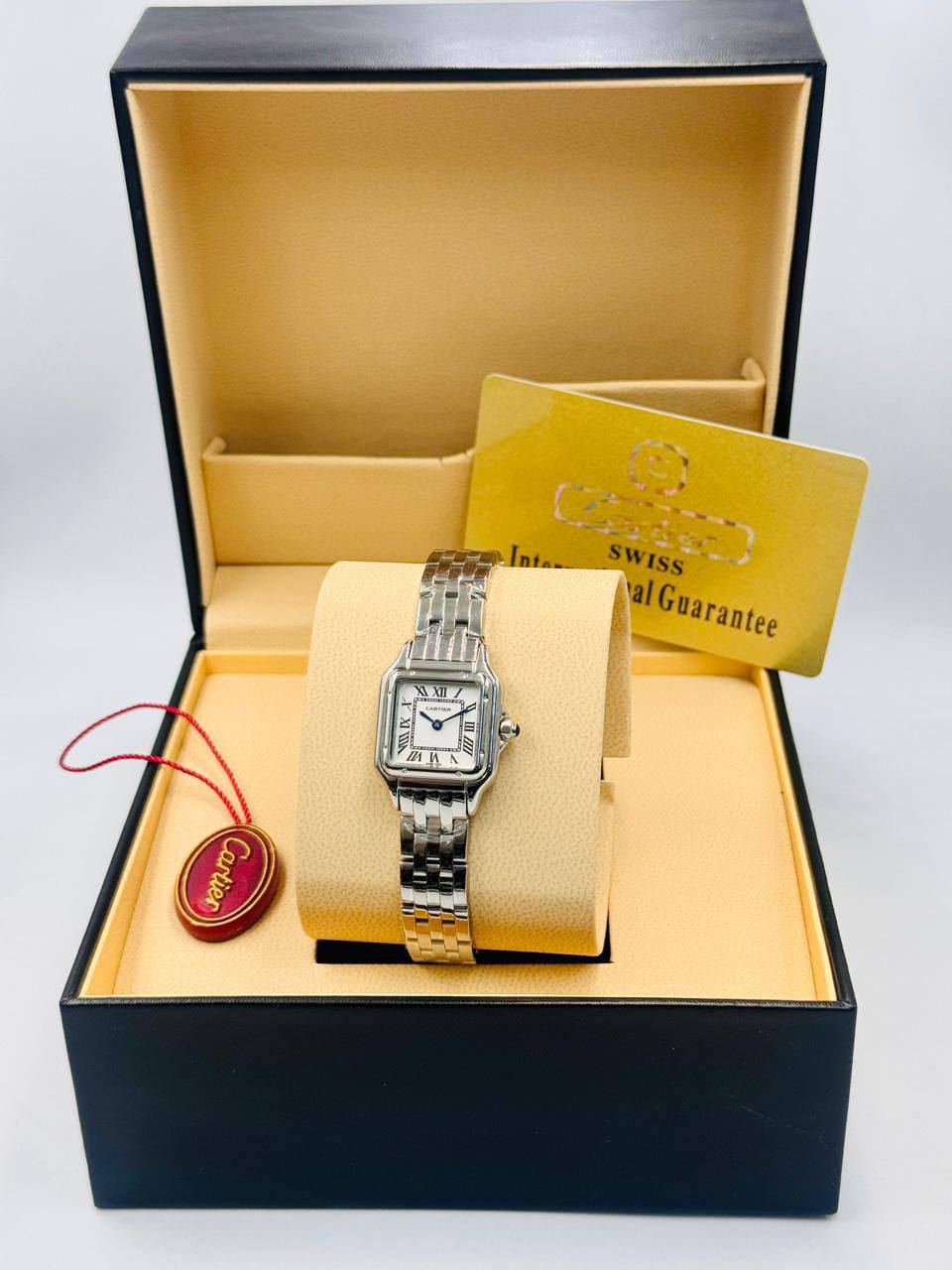 Cartier Ladies
*Master quality*🔥
230 dhs🗽
Zain08
♥️♥️♥️