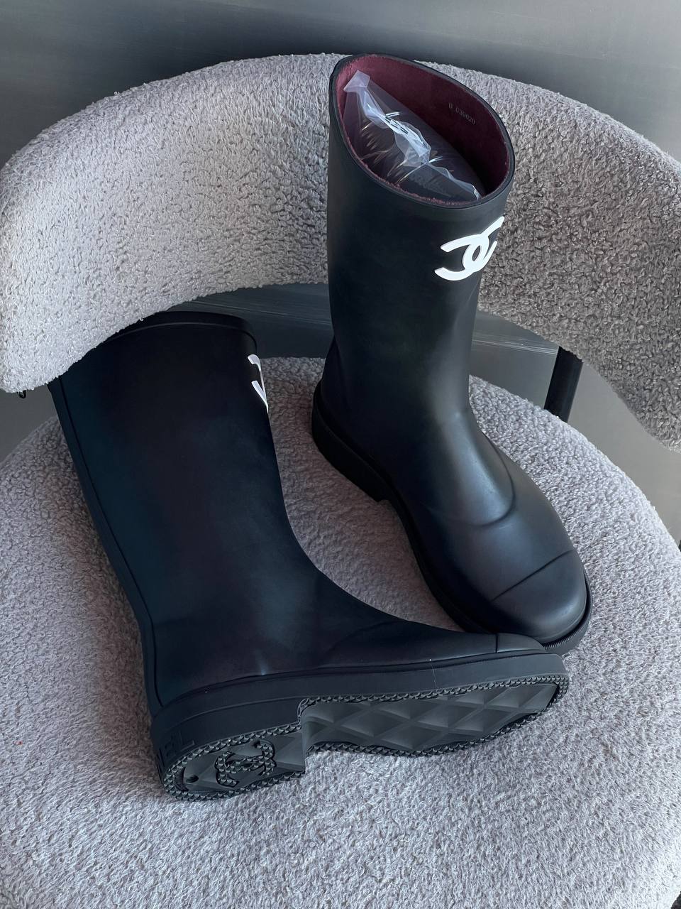 CHANEL BOOT
36-41
Super master
High quality_
460 dhs🇦🇪🇦🇪
Zain176
♥️♥️♥️