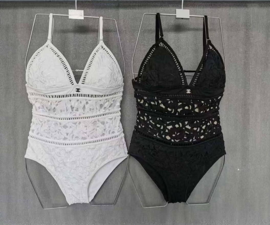 CHANEL
Women’s Swimsuit
Master Quality
SMLXL
280 dhs✅
Zain276
♥️♥️♥️