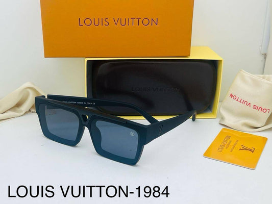 *LOUIS VUITTON*
55 dhs🪙🌨️
Zain29
♥️♥️♥️