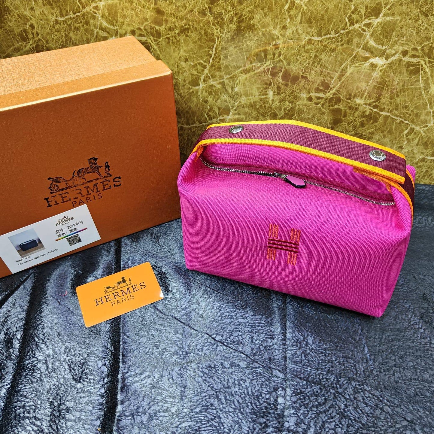 Hermes
95 dhs🌺
with box
🎁🎁🎁
Zain235
♥️♥️♥️
