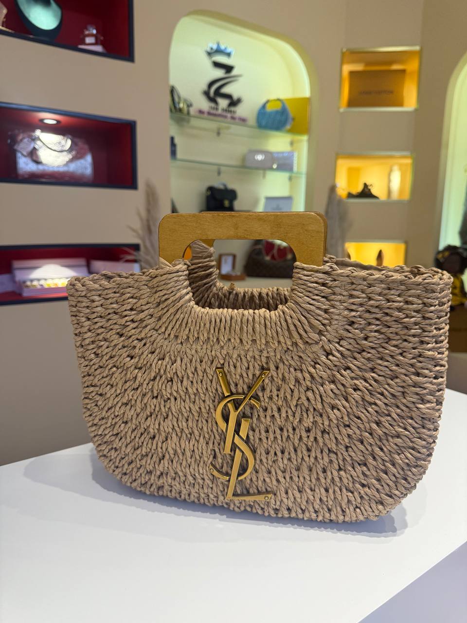 Ysl
90 dhs
Zain244
اطلبوها من الوتس المثبت في الأعلى👆🏻👆🏻
تواصلو معنا 👈🏻 Zain
For order WhatsApp pinned 👆🏻
♥️♥️♥️