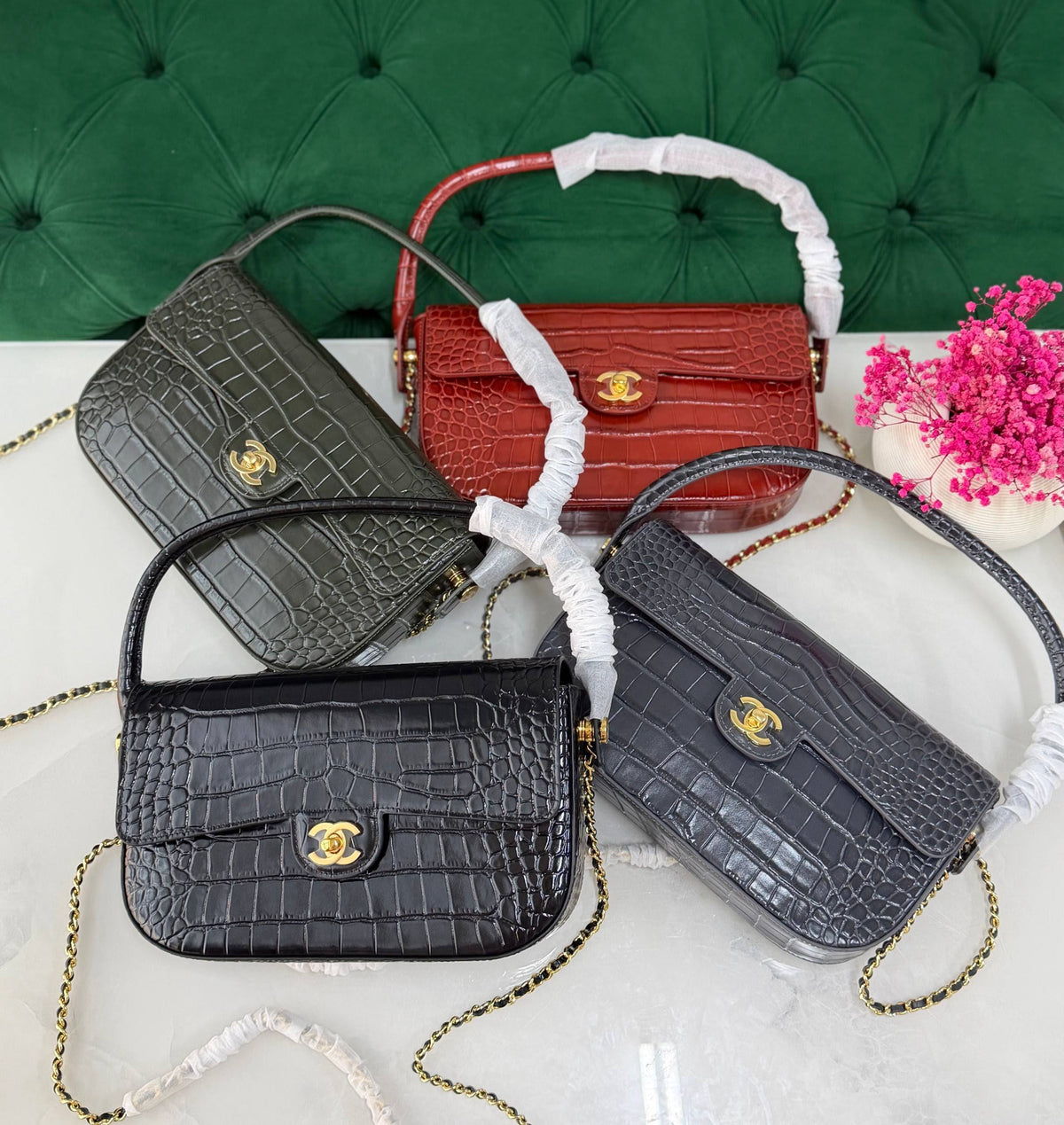 CHANEL✨
Available original box 📦
With full packing 🎀🎀
Super high quality 💥💥
For Price 👇 WhatsApp✅
0568585901
0507557372
0552275751 Owner Zain 👌
Zain283
♥️♥️♥️
