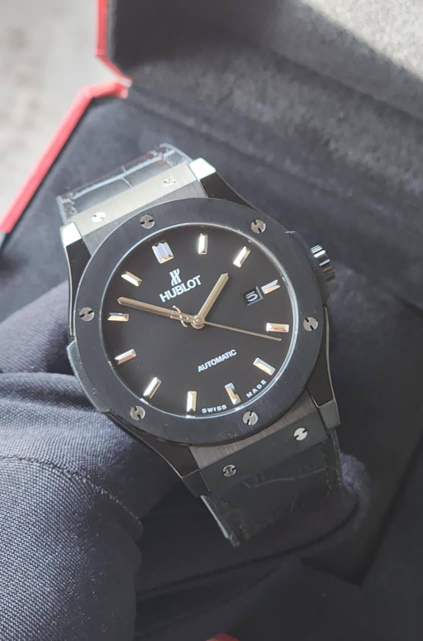 Hublot watch for men
good quality automatic
210 dhs💓
Zain59
♥️♥️♥️