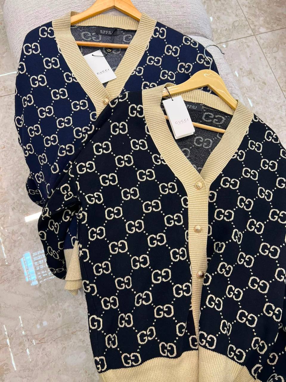 T Shirts
Available again ❤️🔥❤️🔥❤️🔥
280 dhs🇦🇪🇦🇪
Zain262
♥️♥️♥️