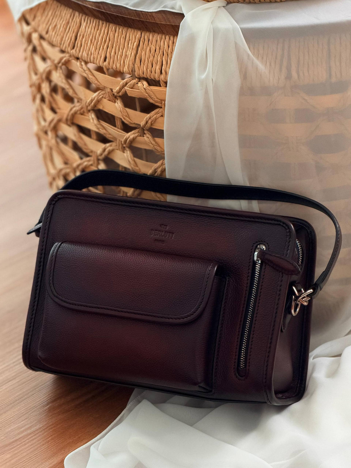 NEW COLLECTION
BRAND- BERLUTI
CROSSBODY
SUPER MASTER QUALITY
For Price 👇 WhatsApp✅
0568585901
0507557372
0552275751 Owner Zain 👌
Zain267
♥️♥️♥️