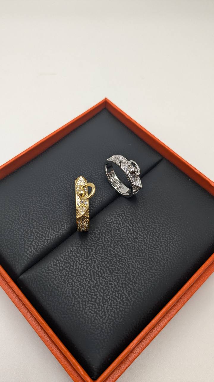 Hermes
*Master Quality*
*Finger Ring*
65 dhs🇦🇪🇦🇪 with Normal Box 🎁
85 dhs🇦🇪🇦🇪 with Good Box 🎁
110 dhs🇦🇪🇦🇪 with Master Box 🎁
Zain210
♥️♥️♥️