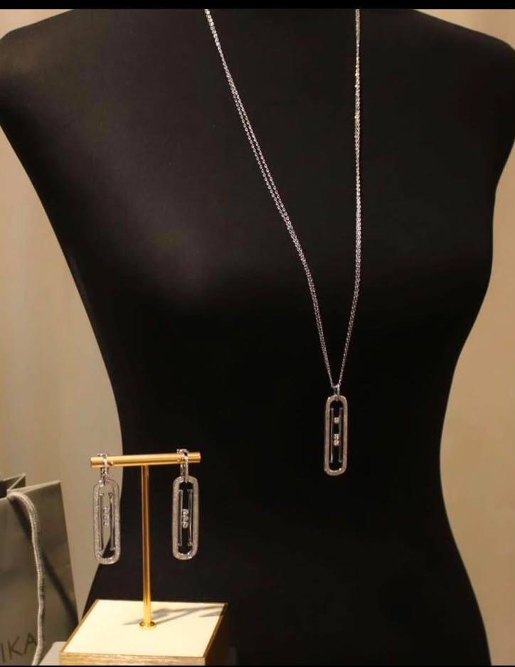 Necklaces set
170 dhs🇦🇪🇦🇪
Zain122
♥️♥️♥️