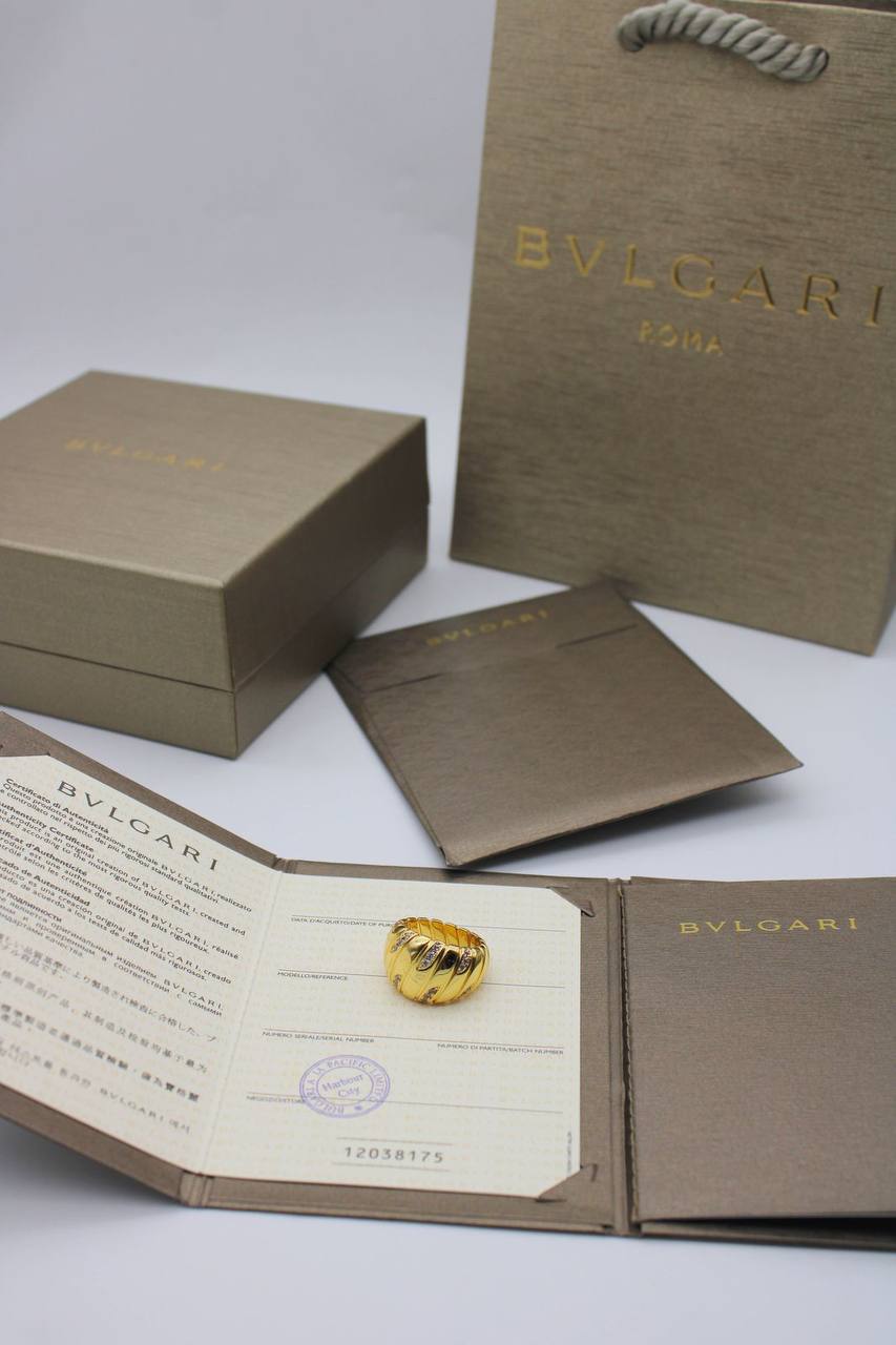 Bvlgari Ring
Normal Box🎁
65 dhs✅
Zain122
♥️♥️♥️