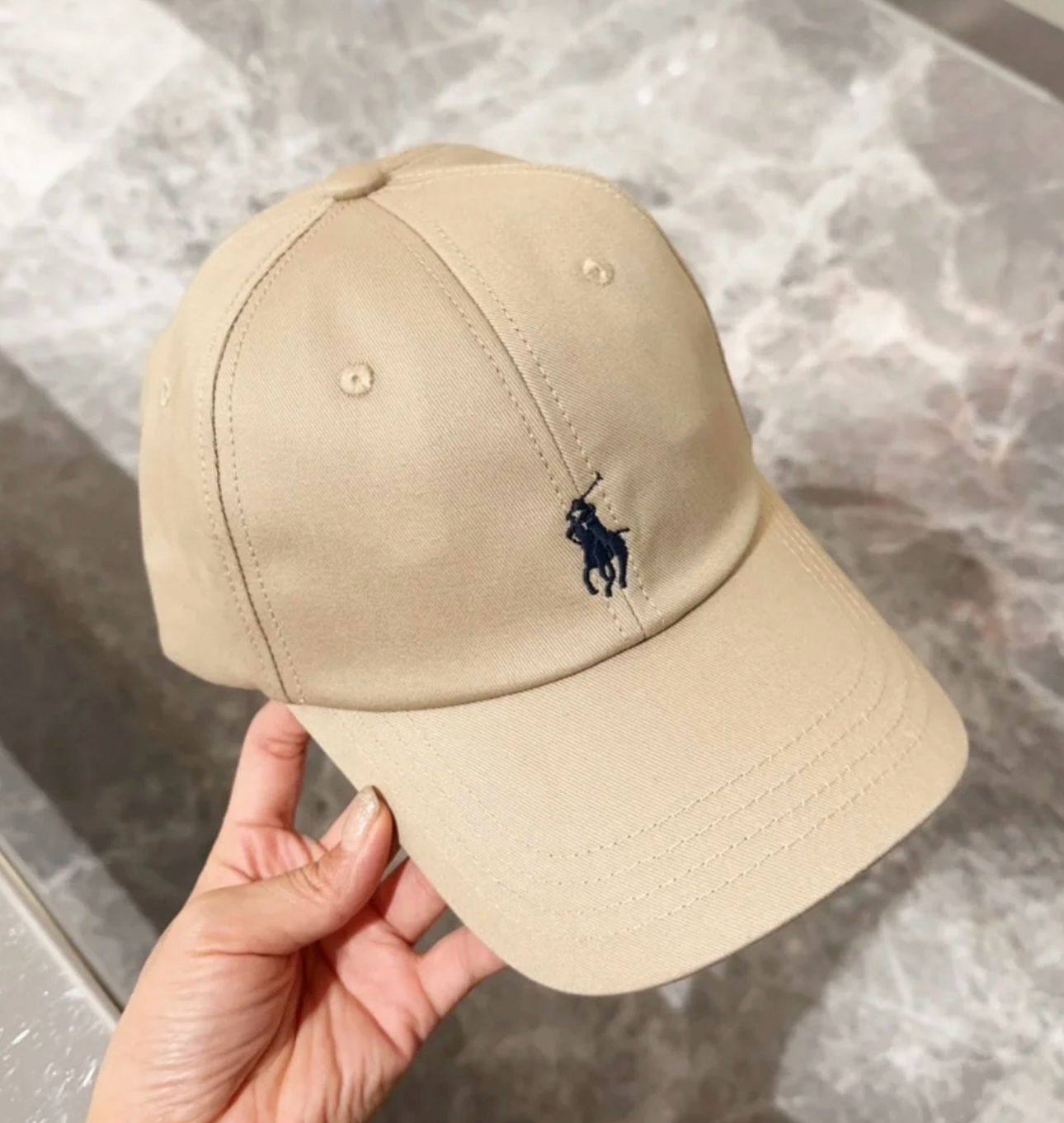 Polo Master Cap
90 dhs❣️
Zain33
♥️♥️♥️
