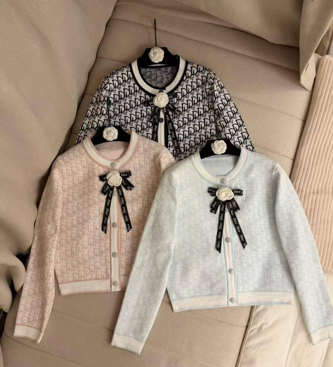 New ❤️
110 dhs🪙💚
free size
Zain140
♥️♥️♥️