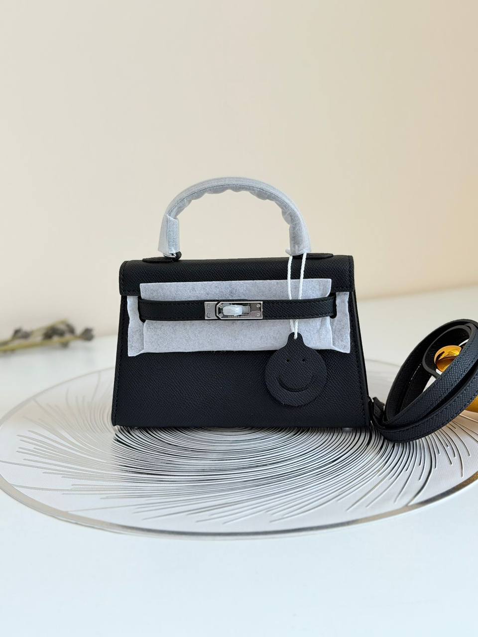 Hermes
Master 💓💓
260 dhs✅
Zain134
♥️♥️♥️
