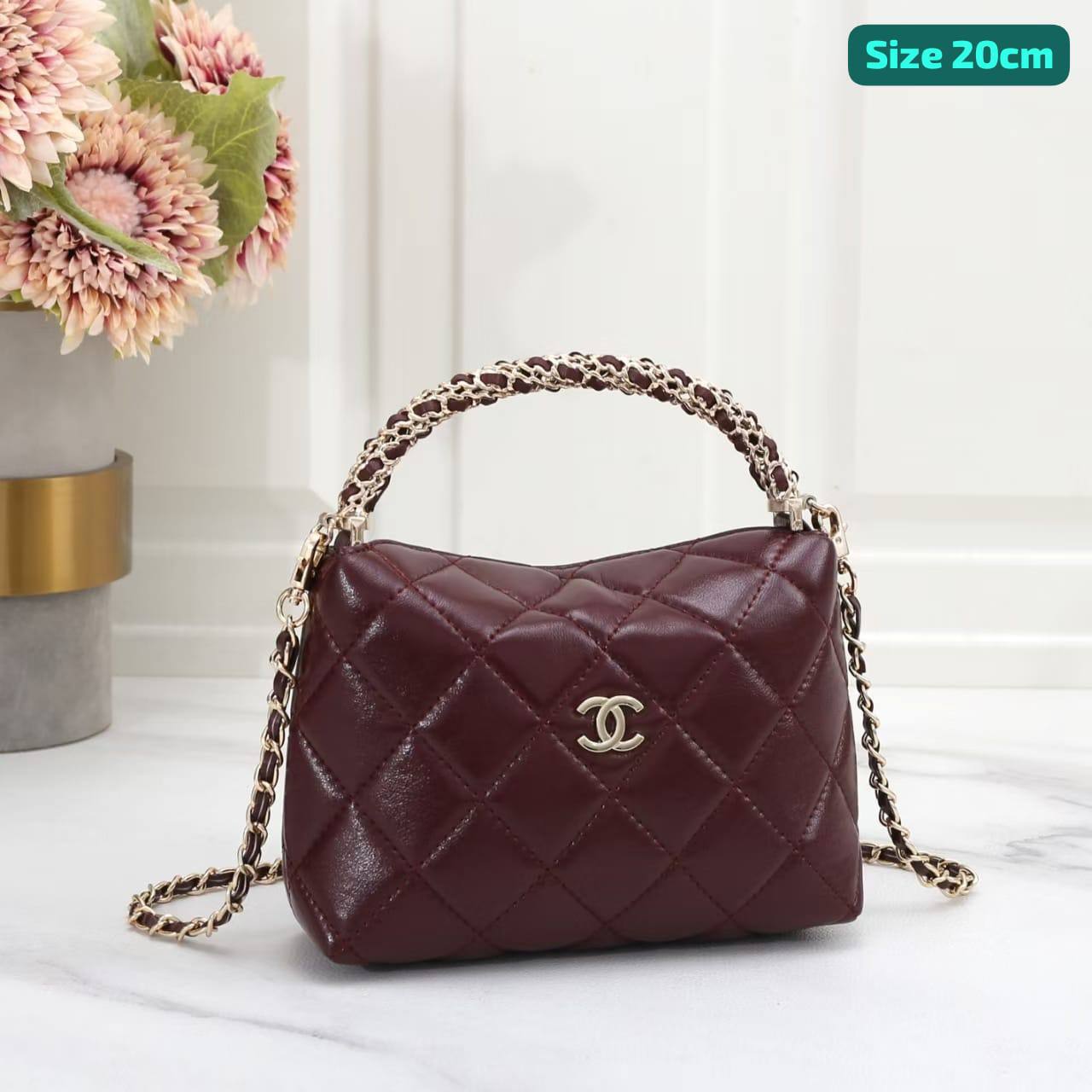 Chanel
Good quality
with box
🎁🎁🎁
95 dhs🪙🌨️
Zain186
♥️♥️♥️