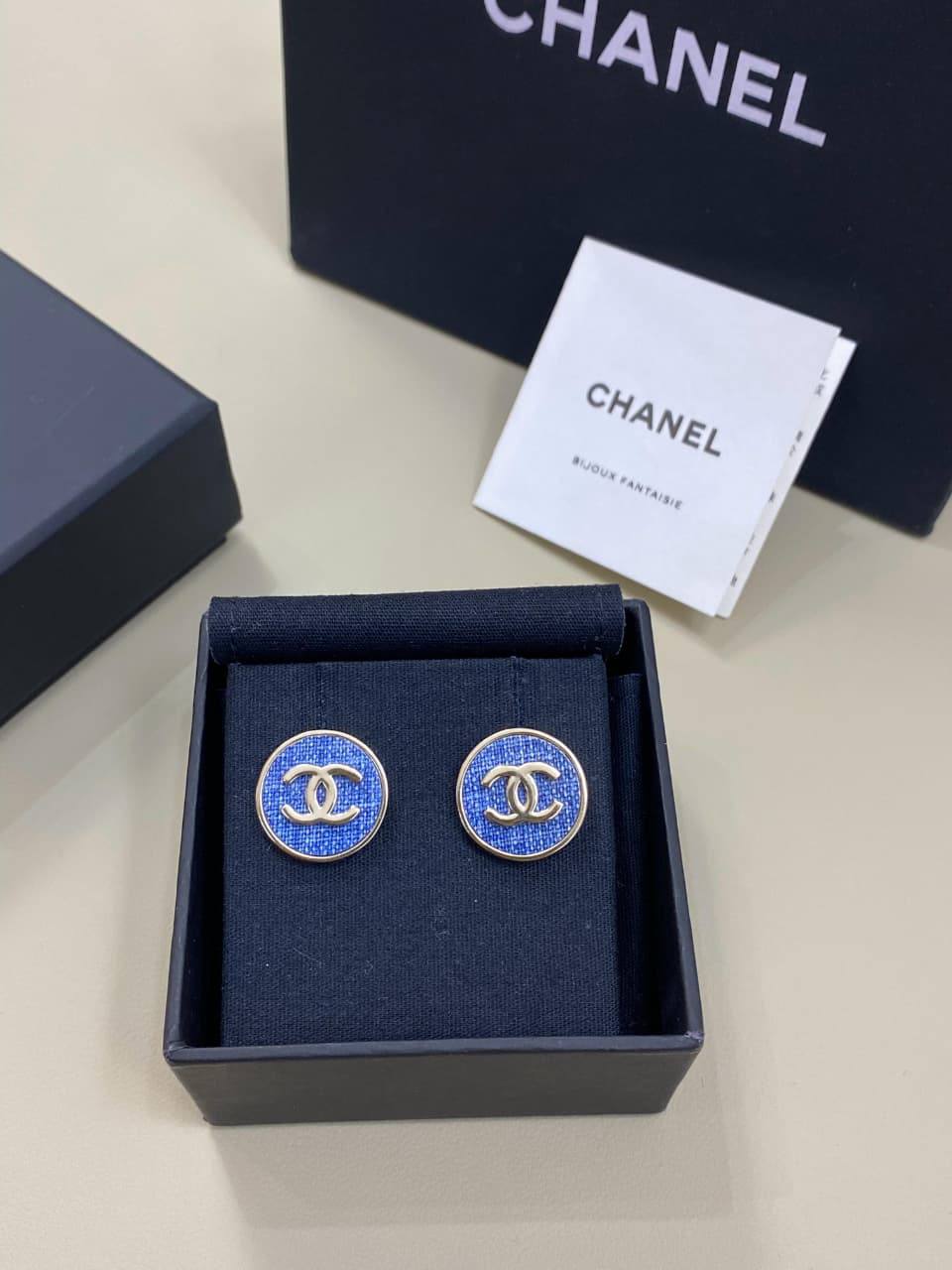 CHANEL MASTER
EARRING💫✨
65 DHS🇦🇪🇦🇪
WITH BOX AND PAPER BAG🛍️🎁
Zain89
♥️♥️♥️