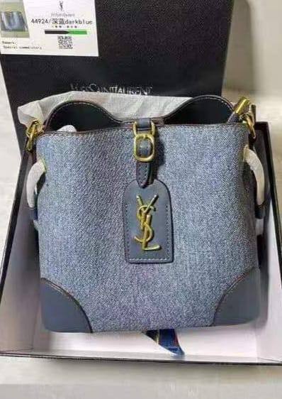 LV - Coach - Dior - YSL
105 dhs🪙🌨️
Withbox
🎁🎁🎁
Zain143
♥️♥️♥️