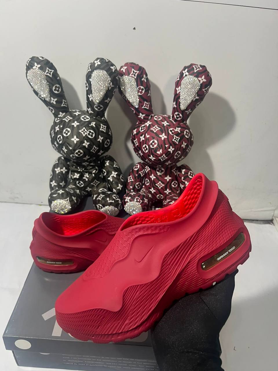Nike Air Max 1000 Red ♥️
NEW ARRIVALS 🤩
40-45 AVAILABLE 😇
220 dhs🇦🇪🇦🇪
Zain242
♥️♥️♥️