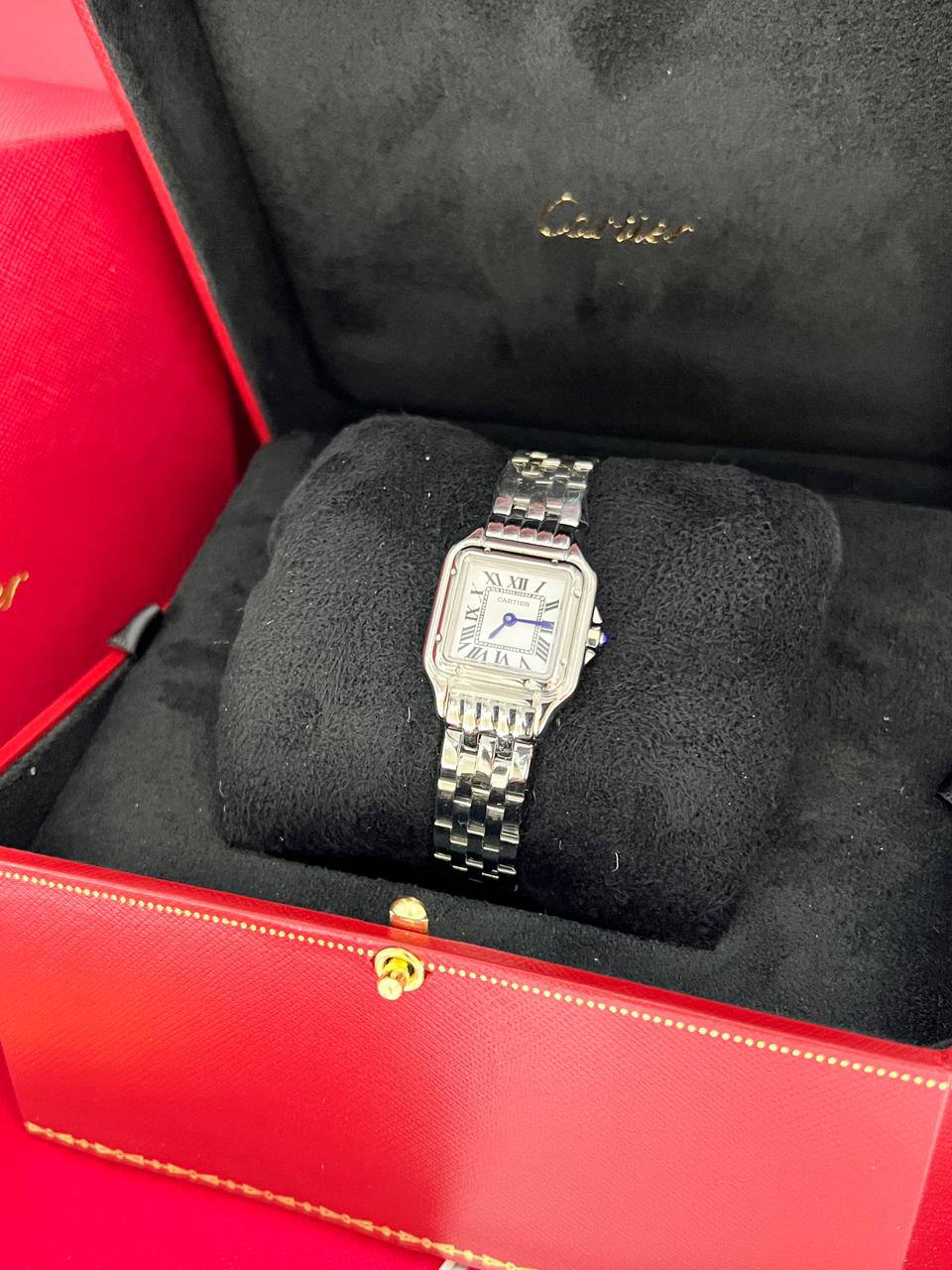 Cartier
22mm
195 dhs✅
Zain185
♥️♥️♥️
