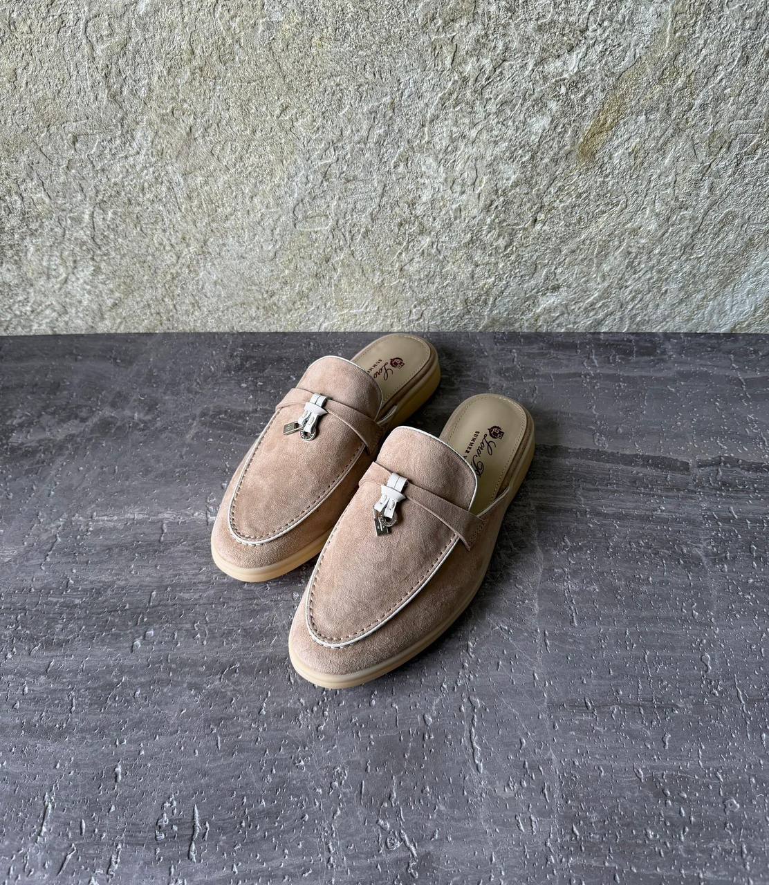 LORA PIANA
SuperMaster Quality 💯
450 dhs✅
Size:36-41💥
Zain171
♥️♥️♥️