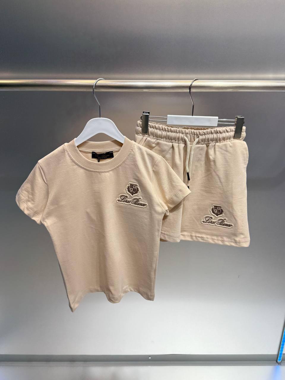 New collection{}
Loropiana
Super master quality 😍
Size:2/ 13years old
230 dhs🪙🖤
Zain261
♥️♥️♥️