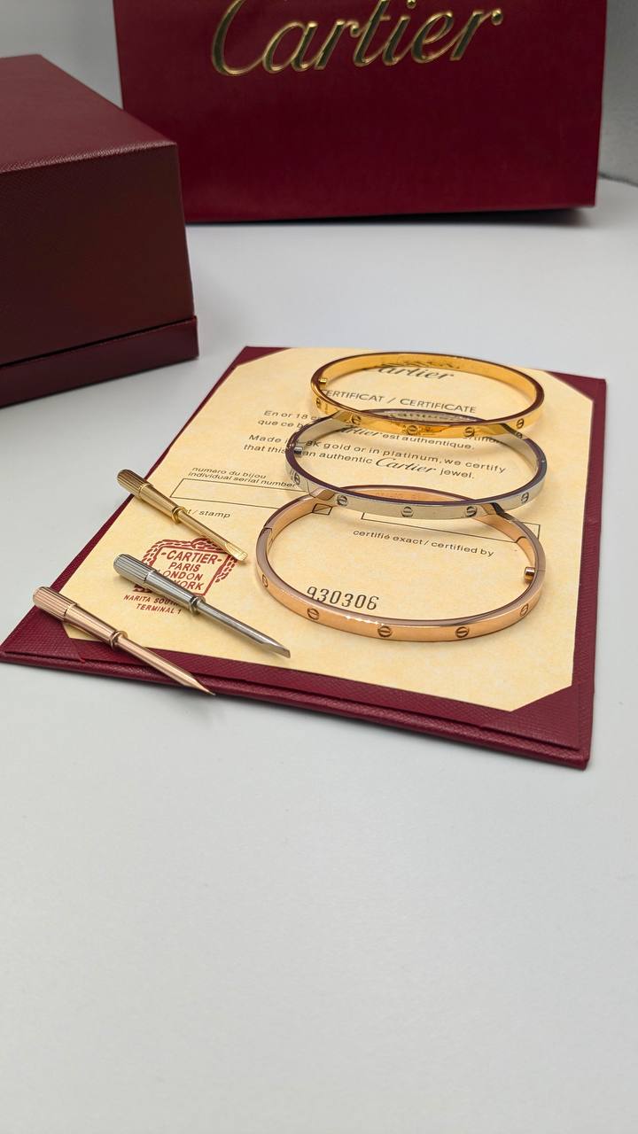 Cartier
*Master Quality*
*Braclate*
100 dhs✅ with Normal Box 🎁
110 dhs✅ with Good Box 🎁
160 dhs✅ with Master Box 🎁
Zain210
♥️♥️♥️