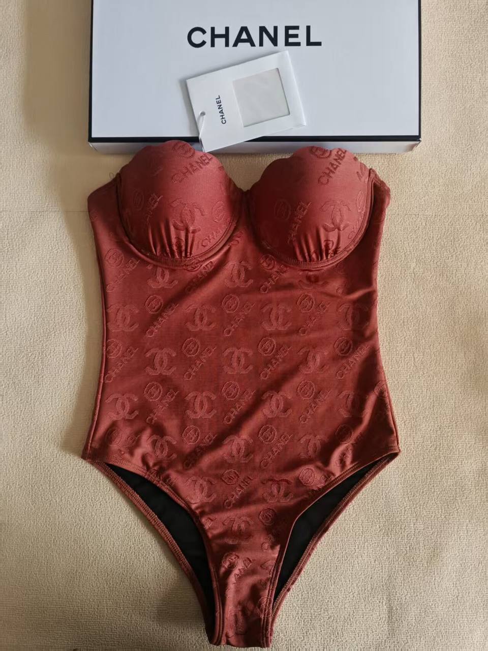 CHANEL
Women’s Swimsuit
Master Quality
SMLXL
280 dhs✅
Zain276
♥️♥️♥️