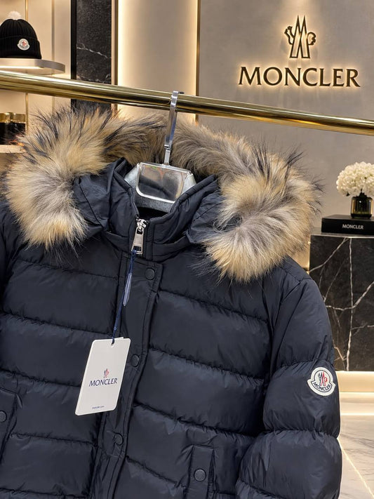 MONCLER
Super Master quality
Sizes: XS S M L XL
1150 dhs✅✅
Zain308
♥️♥️♥️