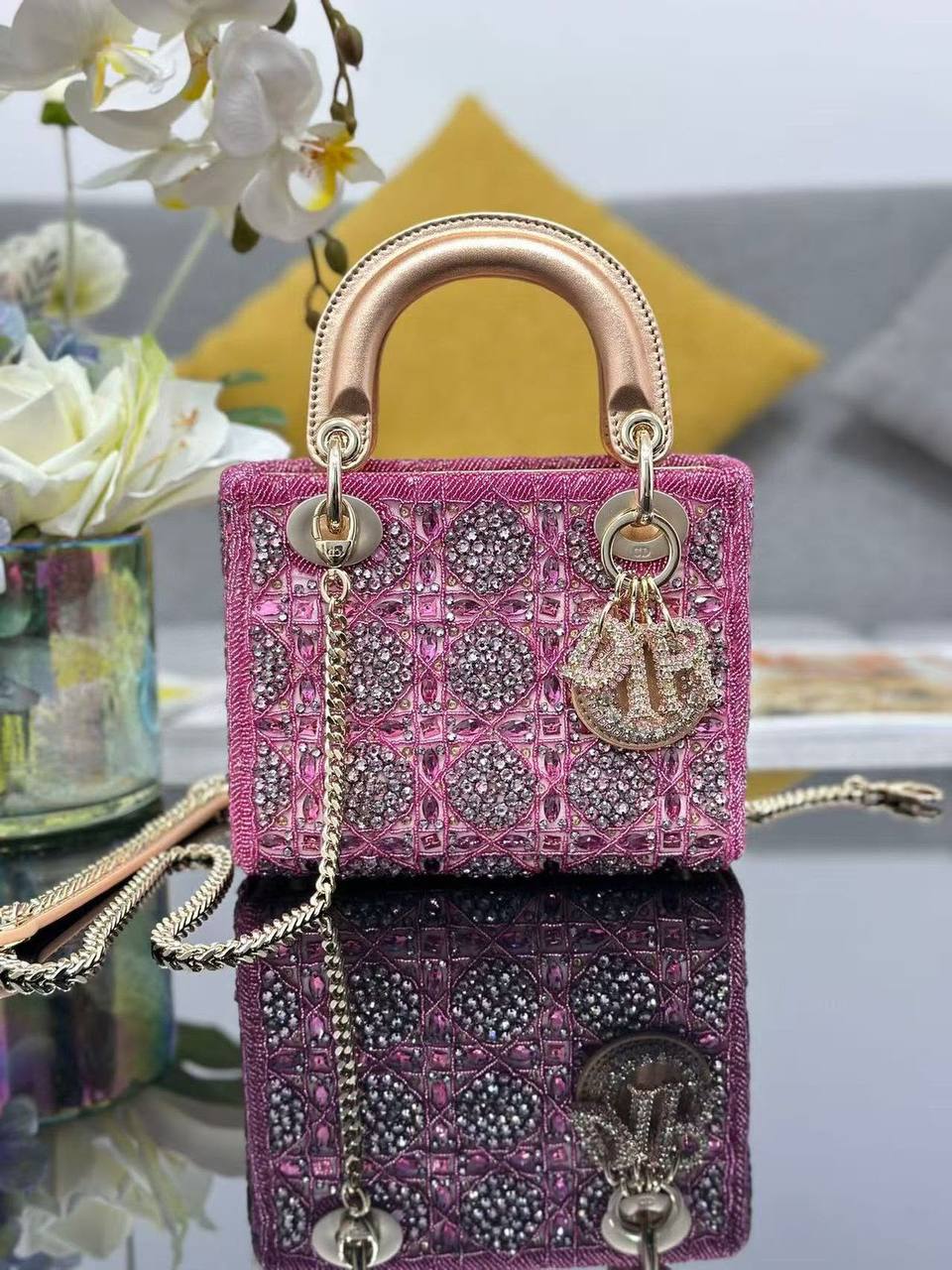 Lady Dior ✅
*Size 17 cm*
For Price 👇 WhatsApp✅
0568585901
0507557372
0552275751 Owner Zain 👌
Zain274
♥️♥️♥️