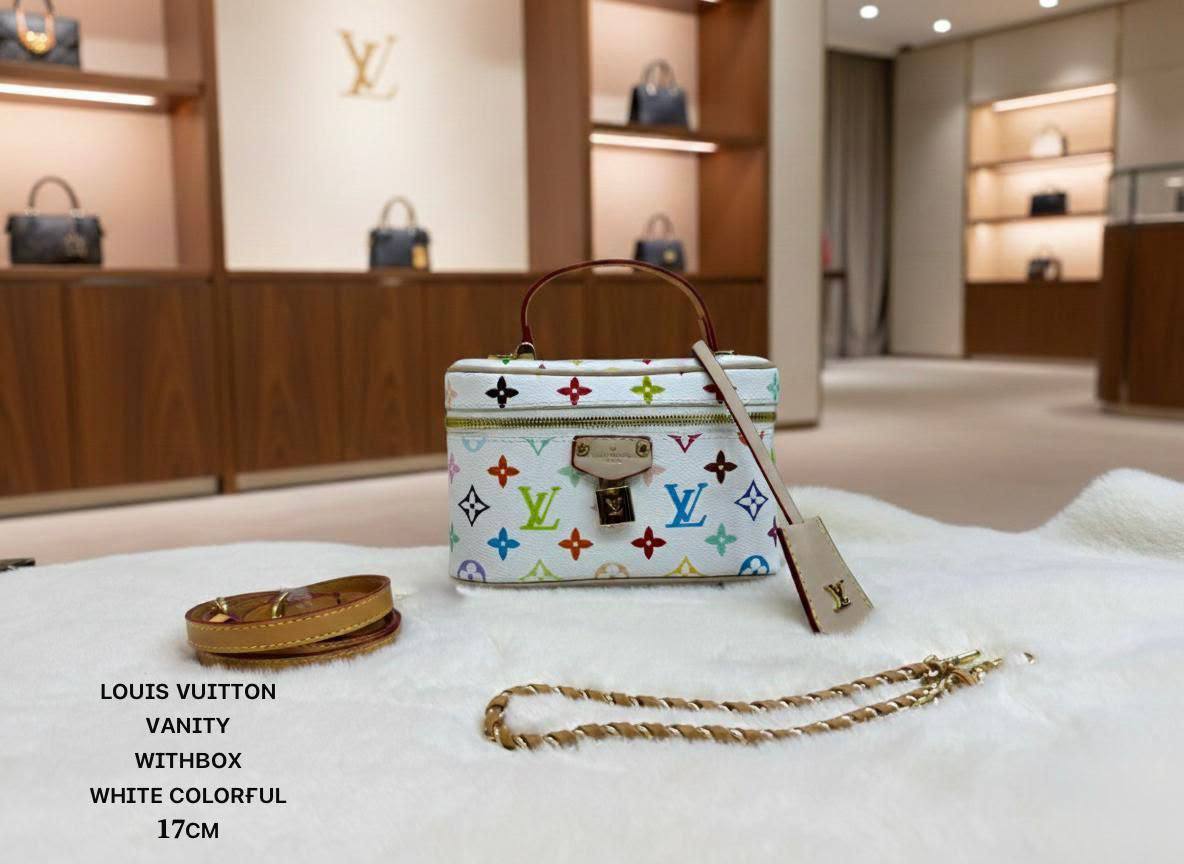 LV
ᴄʜᴀɪɴ ɢᴏʟᴅ ʜᴀʀᴅᴡᴀʀᴇ/ sᴛʀᴀᴘ
ᴡɪᴛʜʙᴏx with padlock
ʟᴇᴀᴛʜᴇʀ/ᴄᴀɴᴠᴀs ʟɪɴɪɴɢ
sɪᴢᴇ:19ᴄᴍ
100 dhs✅
Zain56
♥️♥️♥️