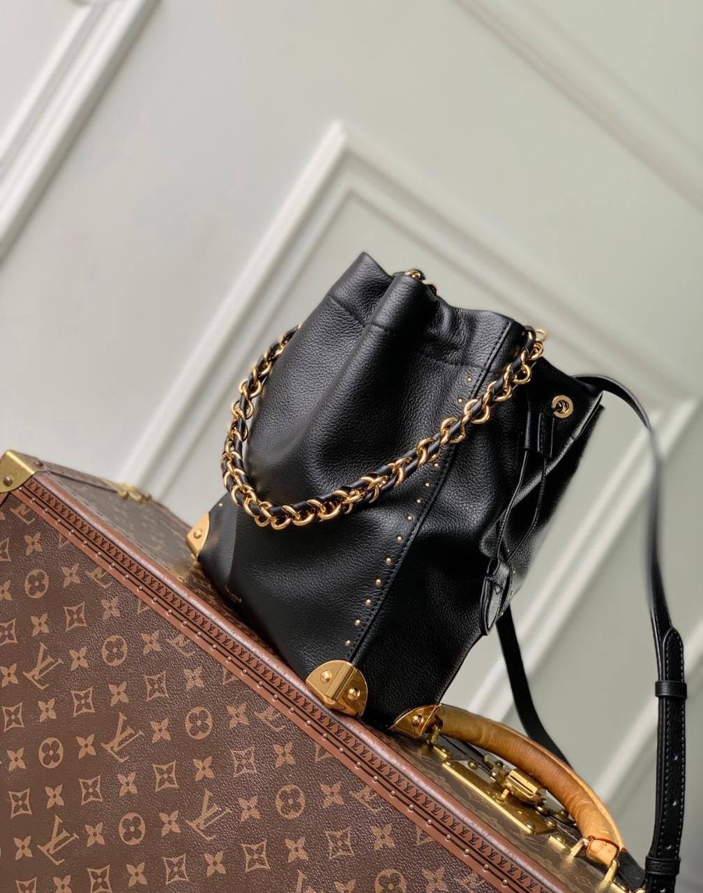 LOUIS VUITTON ✨💕✨
New collection ✨✨✨
SuperMaster Quality 🔥🔥
Available Now ❤️❤️❤️
For Price 👇 WTSP Text Zain 0568585901
0507557372
0544061607
Zain252
♥️♥️♥️