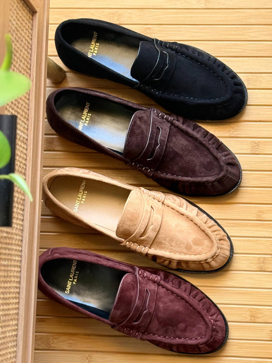 𝗬𝗦𝗟 - 𝗟𝗘 𝗟𝗢𝗔𝗙𝗘𝗥
𝗦𝗶𝘇𝗲: 𝟯𝟲 𝘁𝗼 𝟰𝟭
530 dhs❣️
Zain178
♥️♥️♥️