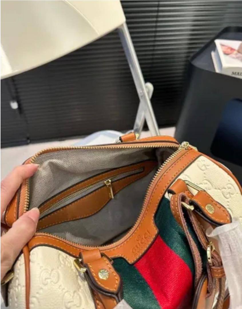 Gucci
105 dhs🪙🌨️
high quality
33Cm
Zain26
♥️♥️♥️