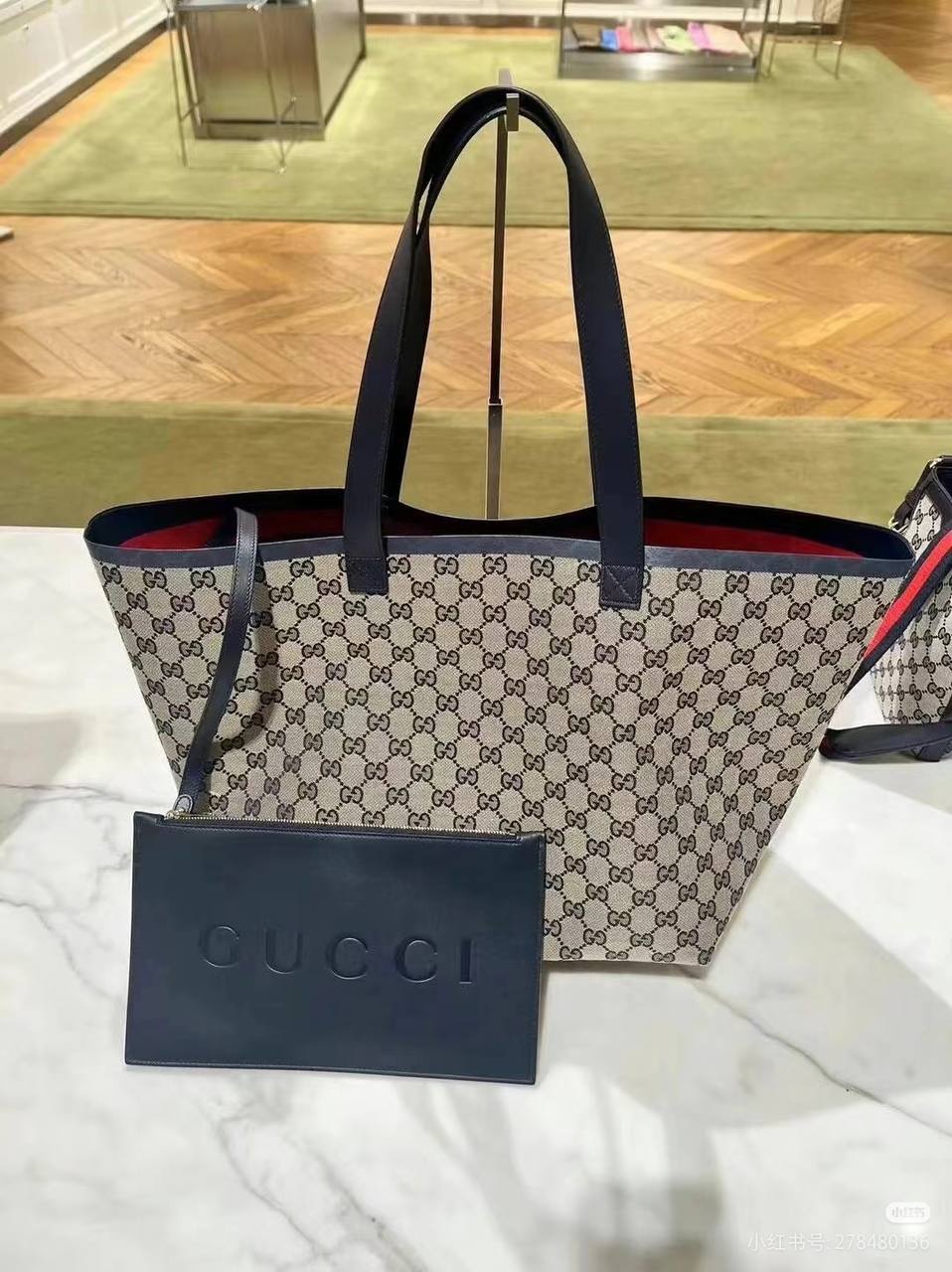 Gucci
Master🌺🌺
240 dhs✅
Zain10
♥️♥️♥️