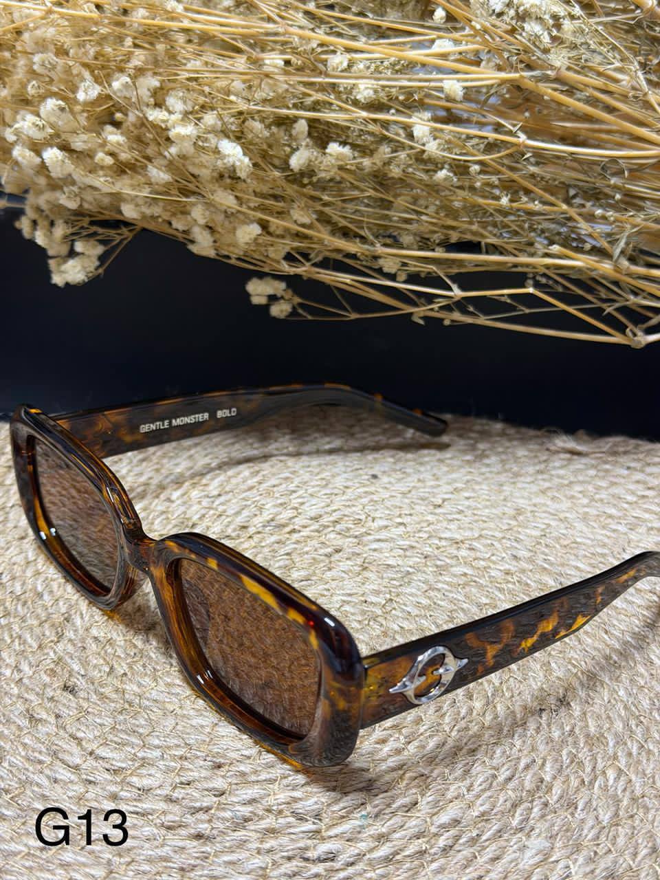 GENTLE MONSTER 👿 *
Sunglasses 🕶️
Copy one
With master box 📦
50 dhs✅
Zain216
♥️♥️♥️