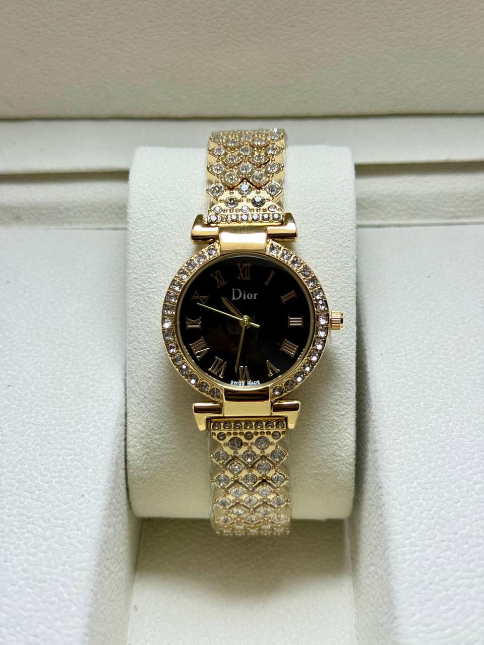 Dior Ladies
55 dhs🪙🌨️
Zain29
♥️♥️♥️