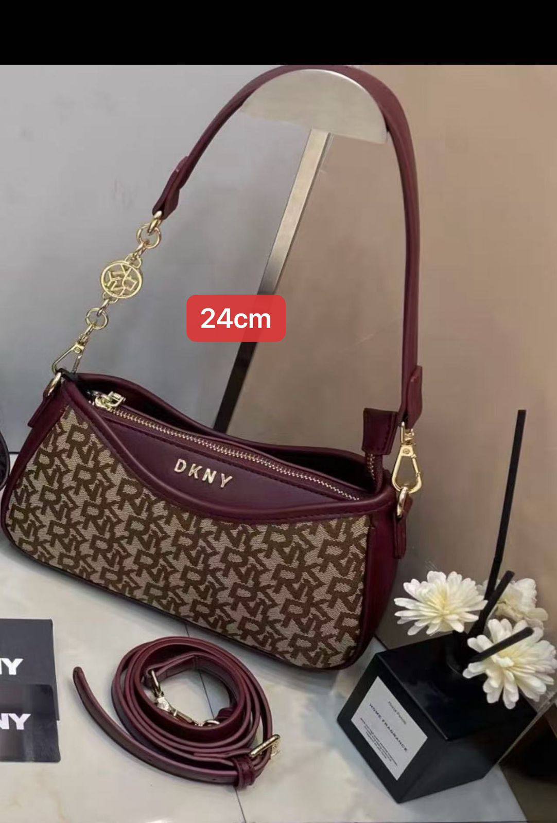 DKNY
95 dhs❣️
Zain102
♥️♥️♥️