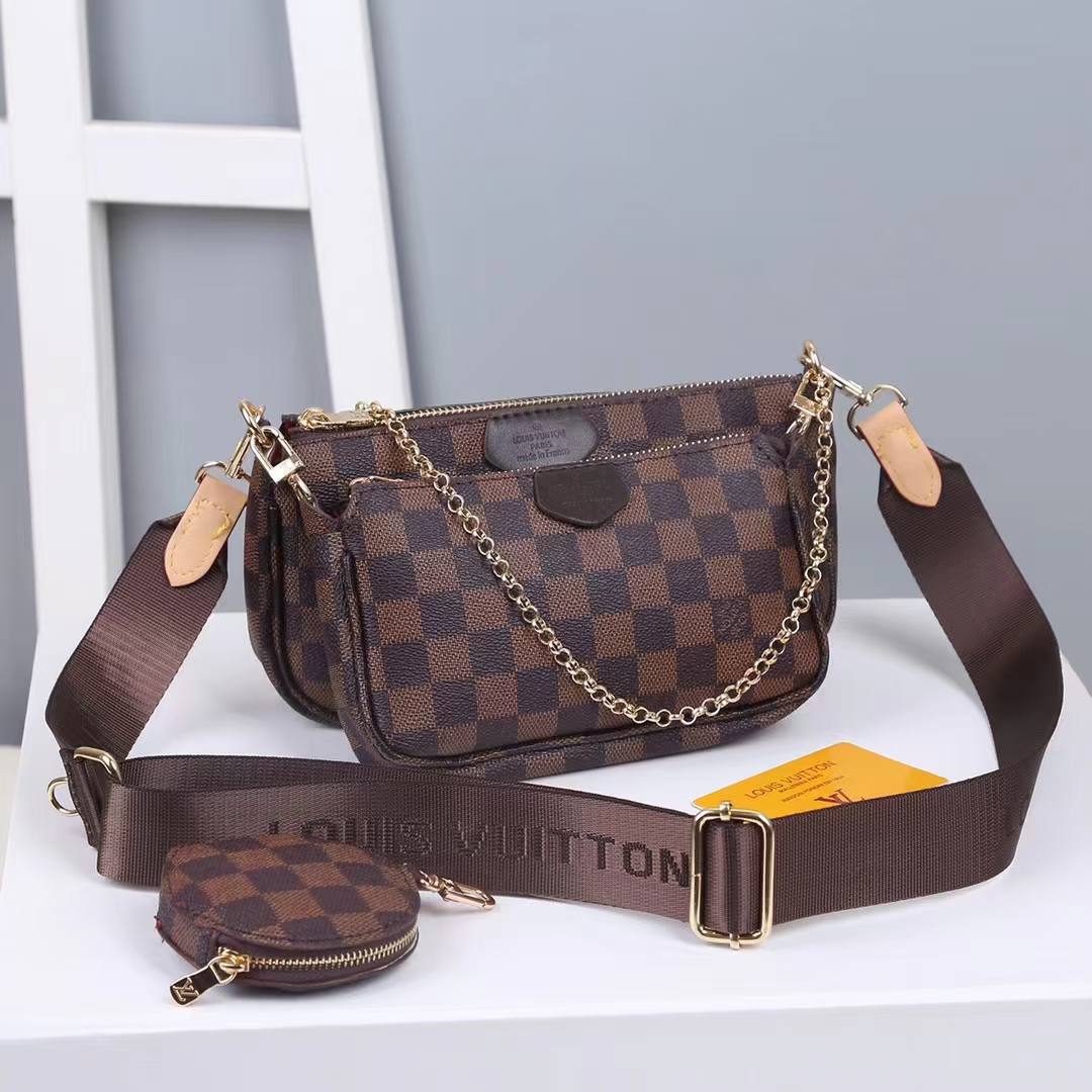 LV
80 dhs✅
with box
🎁🎁🎁
Zain235
♥️♥️♥️