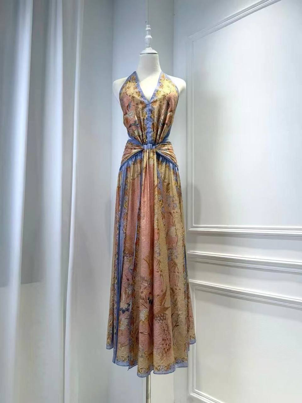 ❤️🔥ZIMMERMANN NEW❤️🔥
✨💯 % LINEN✨
VIP quality 😍
Sizes; 0-1-2-3
1150 dhs✅
Zain287
♥️♥️♥️