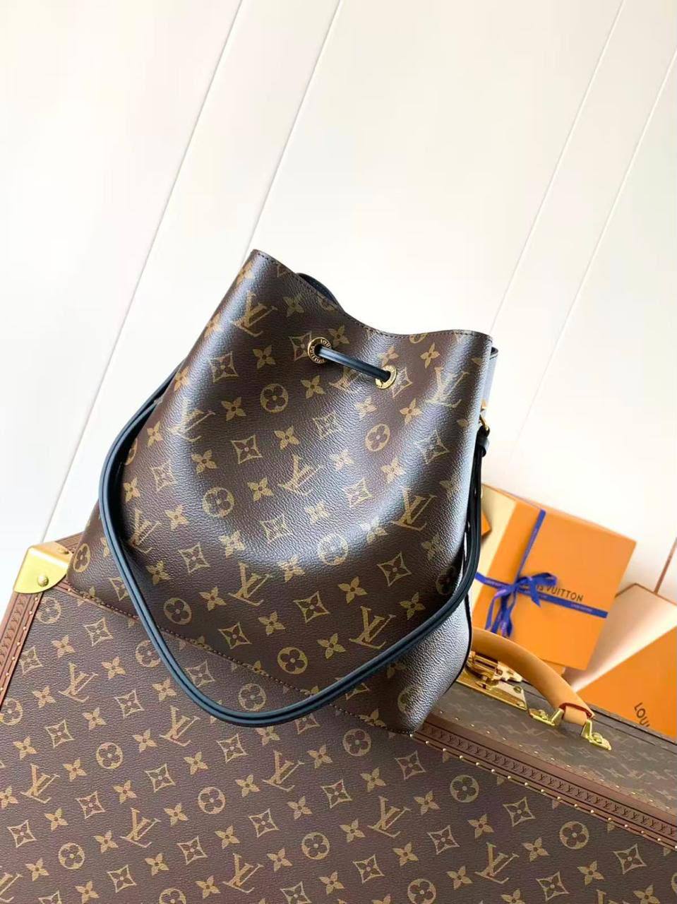 LV
Bucket Bag
Available in 4 color VIP quality
For Price 👇 WhatsApp✅
0568585901
0507557372
0552275751 Owner Zain 👌
Zain334
♥️♥️♥️