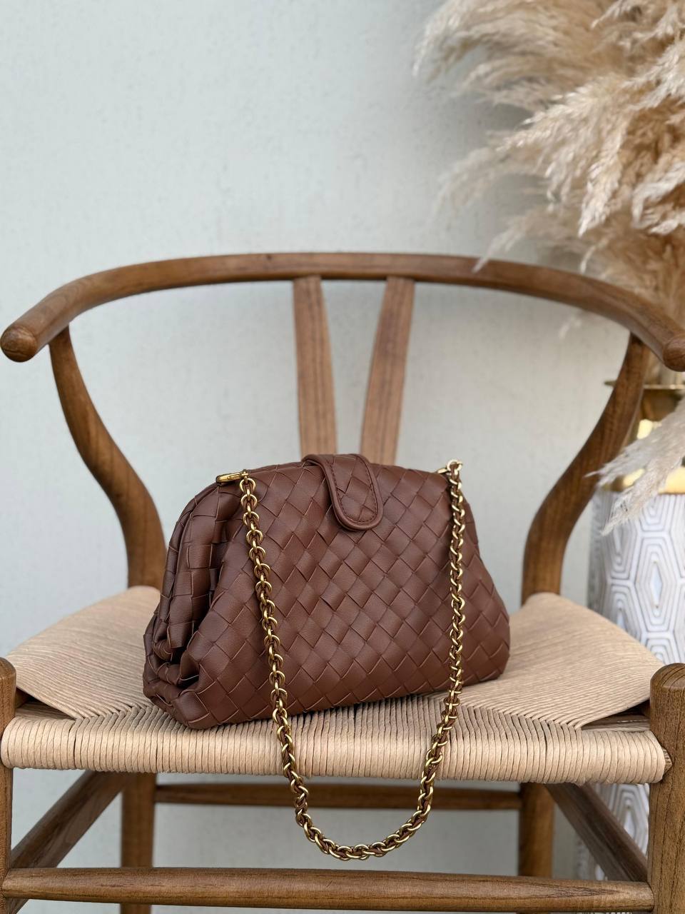 BOTTEGA VENETA
26cm
340 dhs✅
Top quality
With box🎁
Zain167
♥️♥️♥️