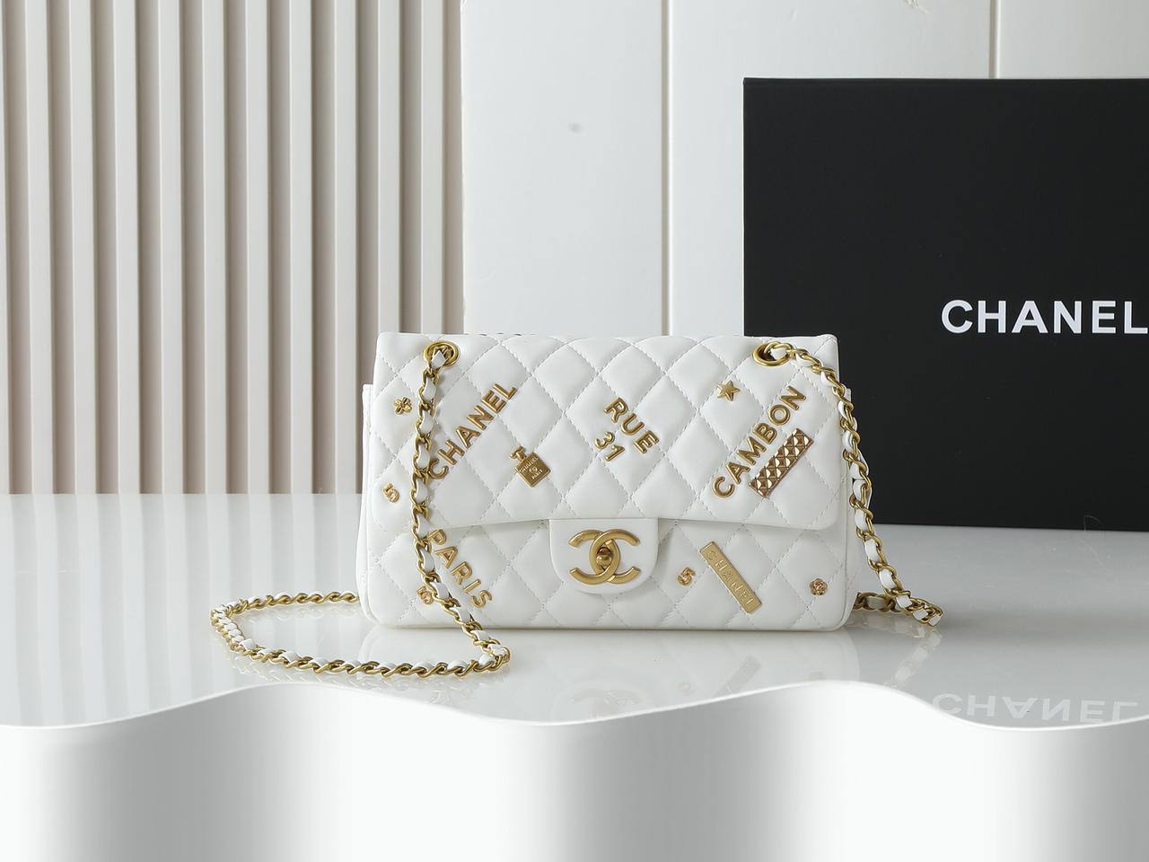 Chanel - Master
270 dhs🪙
Zain153
♥️♥️♥️