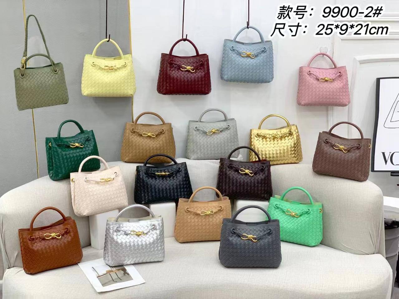 Bottega
105 dhs🌺
Zain74
♥️♥️♥️