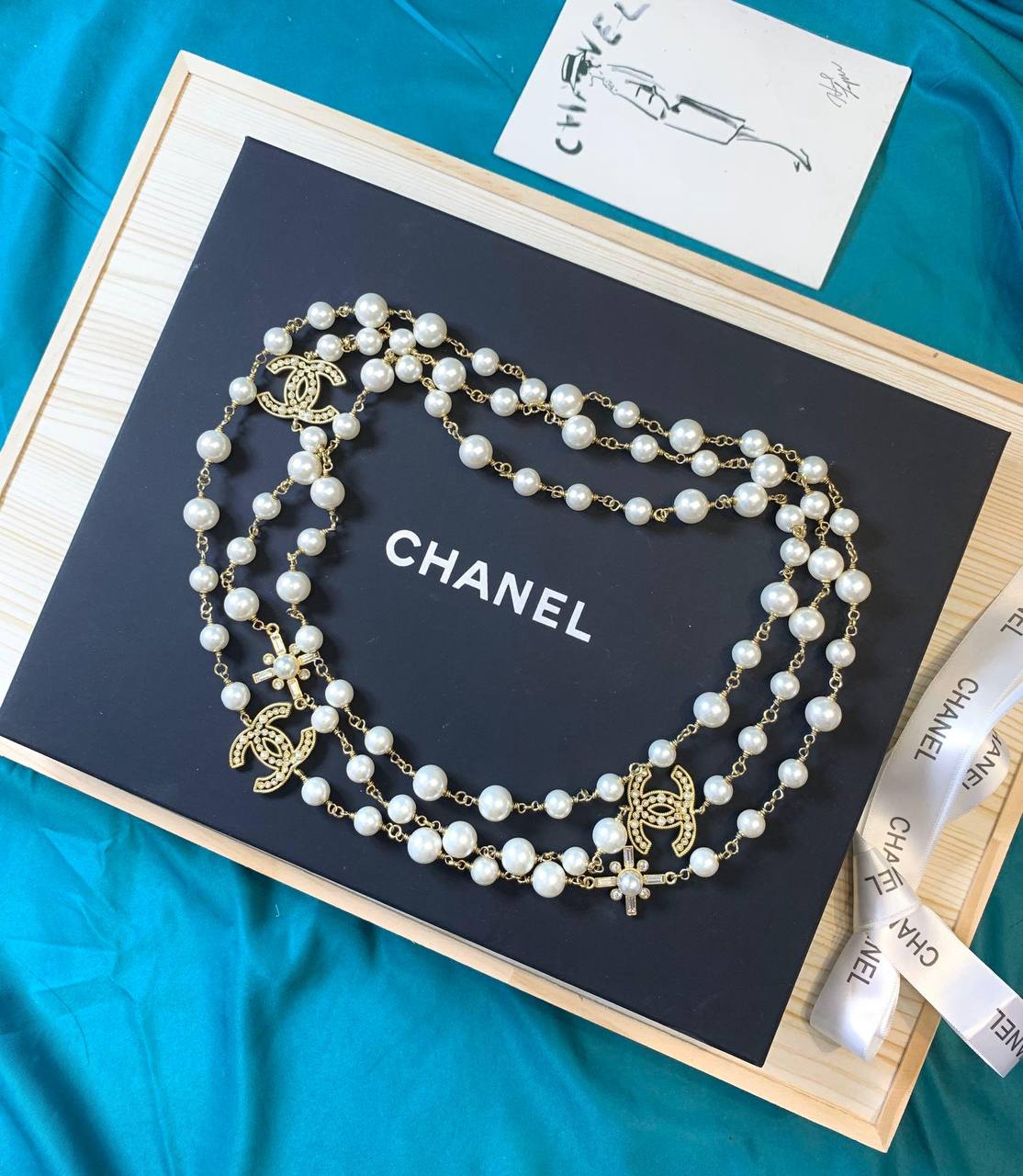 LONG NECKLACE
MASTER
CHANEL✨
WITH BOX AND PAPER BAG 🛍️🎁
140 DHS👑
Zain89
♥️♥️♥️